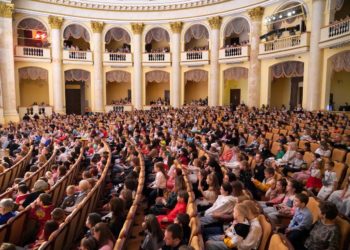 Копайгородский: в Сочи отремонтировали 12 учреждений культуры