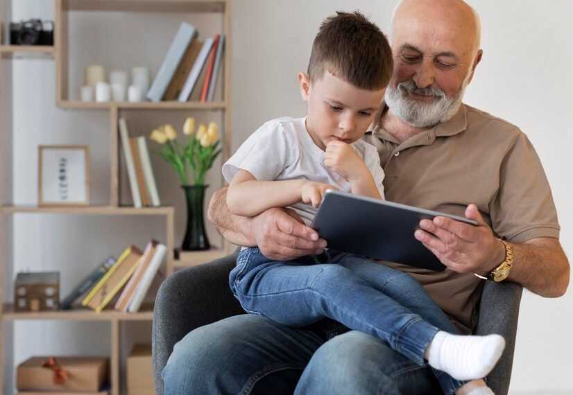 На Кубани пенсионерам запретят общаться с внуками