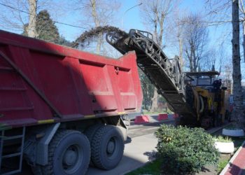 Копайгородский: в Сочи отремонтируют 11 дорог в марте 2024 года