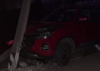 В Сочи пьяный мужчина угнал у сожительницы машину и попал в ДТП