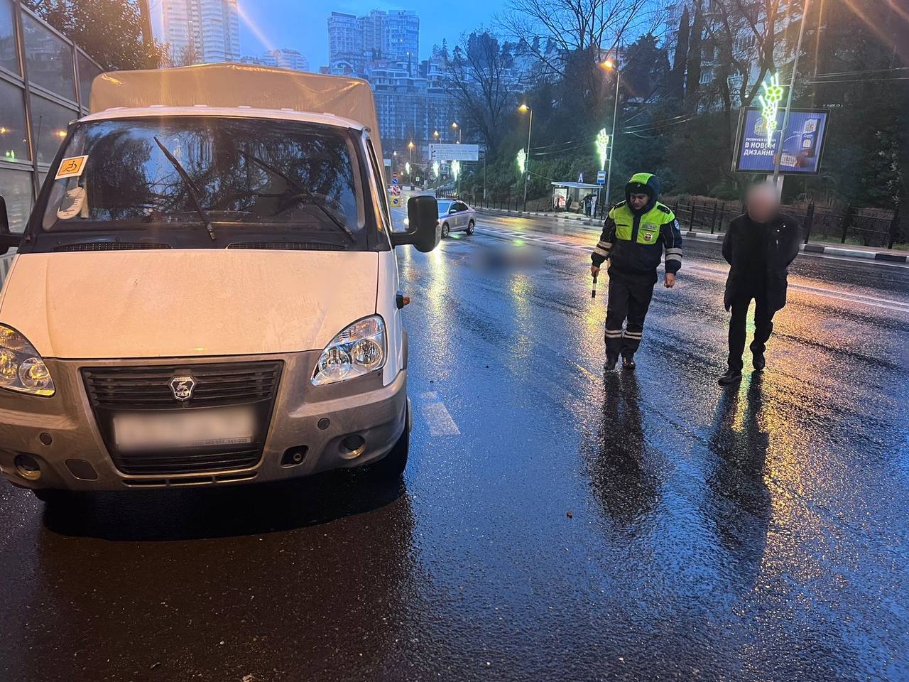 Появились подробности ДТП с насмерть сбитой женщиной в Сочи | 19.02.2024 |  Сочи - БезФормата