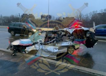 На Кубани водитель Nissan пострадал в ДТП с неуправляемым прицепом