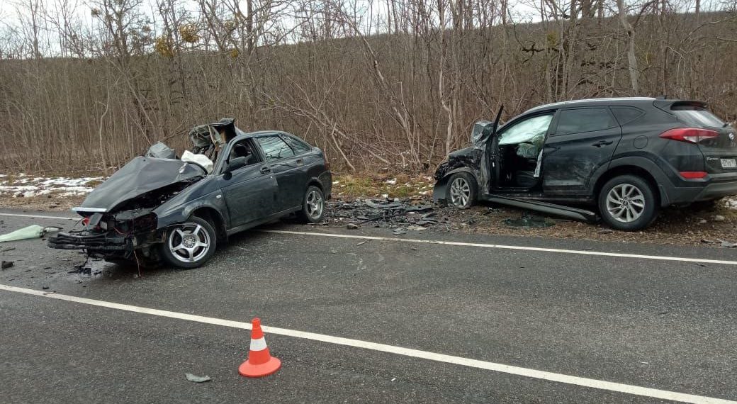 В ДТП с Hyundai и «Ладой» в Краснодарском крае погибли два человека