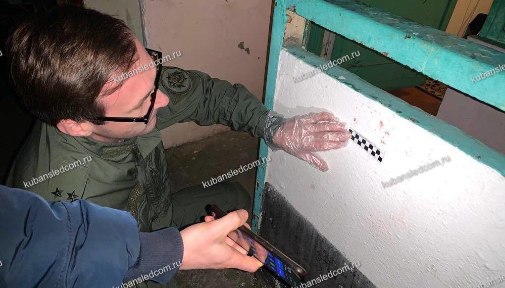 В Сочи приезжий убил оскорблявшую его женщину кулаками и камнем