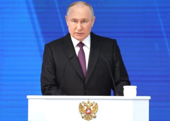 Кондратьев поздравил Путина с победой на президентских выборах