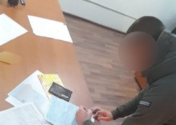 В Краснодаре поймали наехавшего на ногу мужчине водителя