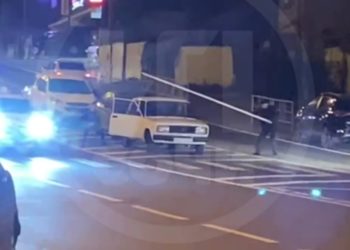 В Сочи мужчина стрелял в напавшего на него человека со шлагбаумом