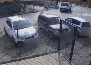 В Краснодаре 14-летний водитель мотобайка протаранил «Газель» и попал в больницу