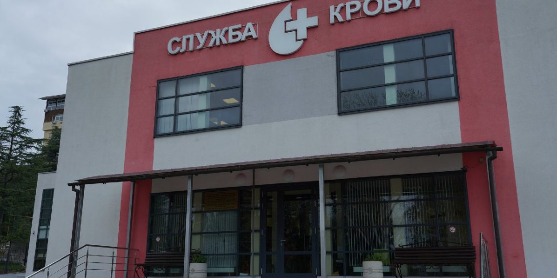 Сочинцы сдали 40 литров крови для раненых в результате теракта в Подмосковье