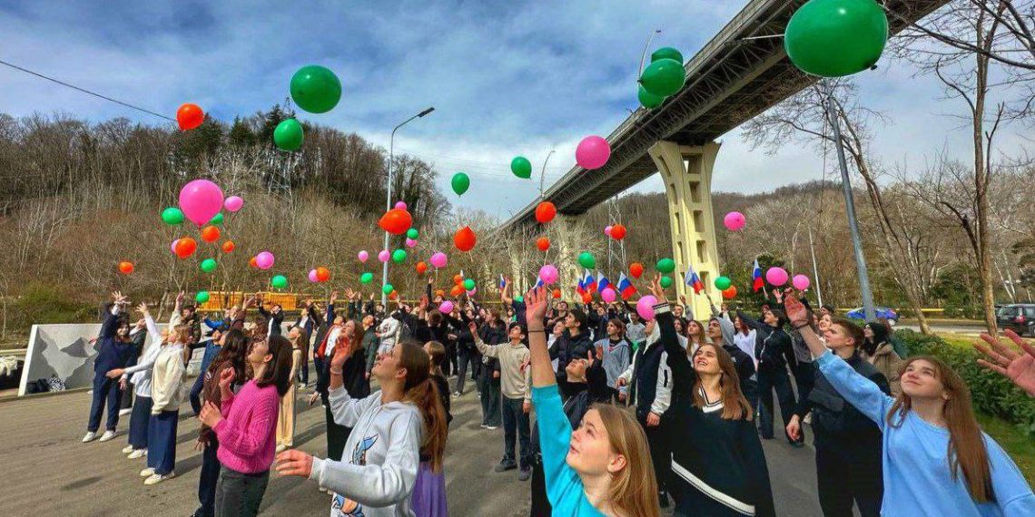 Копайгородский: на выходных в Сочи ждут более 115 тысяч туристов