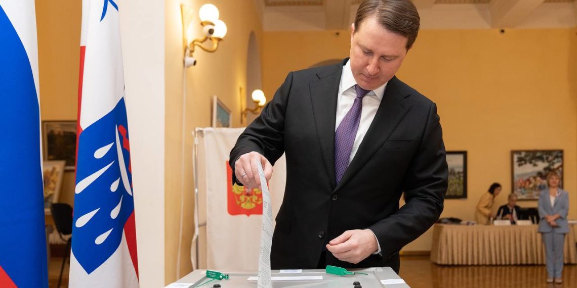 Копайгородский и Филонов проголосовали на выборах президента России