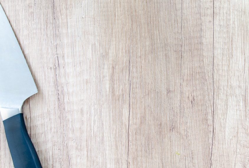 Пьяный краснодарец дважды ранил девушку ножом и не смог объяснить, почему