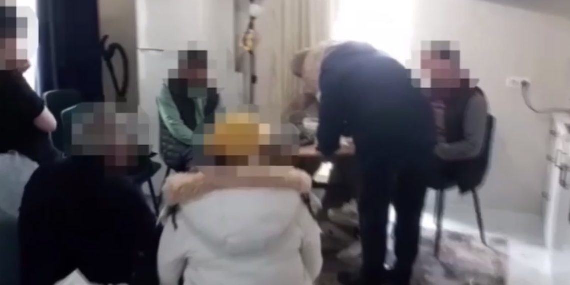 В Сочи приезжий и его гражданская жена пытались продать 30 грамм наркотиков