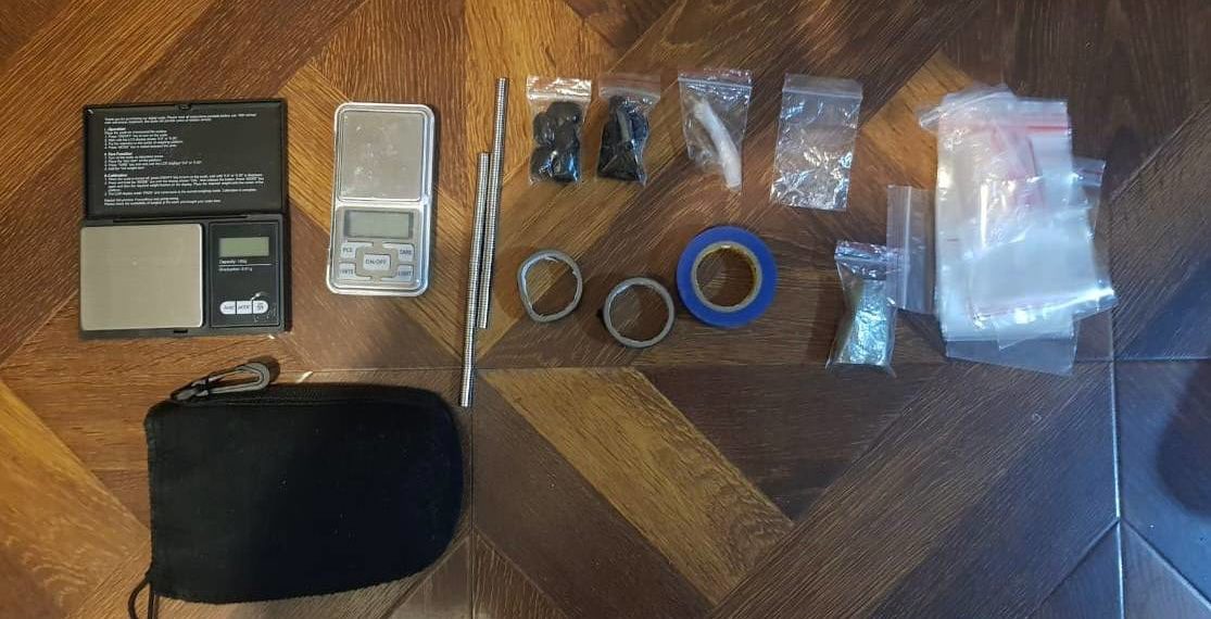 В Сочи парень пытался продать 18 грамм наркотиков