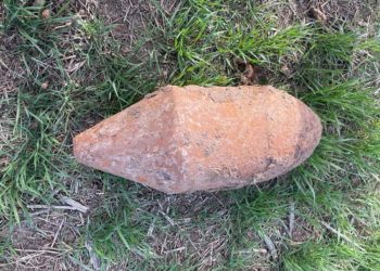 Тракторист наткнулся в поле на Кубани на 100-килограммовую авиабомбу времен войны