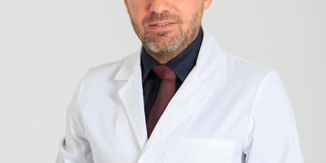 В Краснодаре попросили написать по собственному хирурга, пришившего лицо ребенку