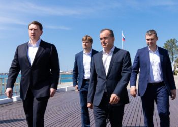 Губернатор Кондратьев прибыл с рабочим визитом в Сочи