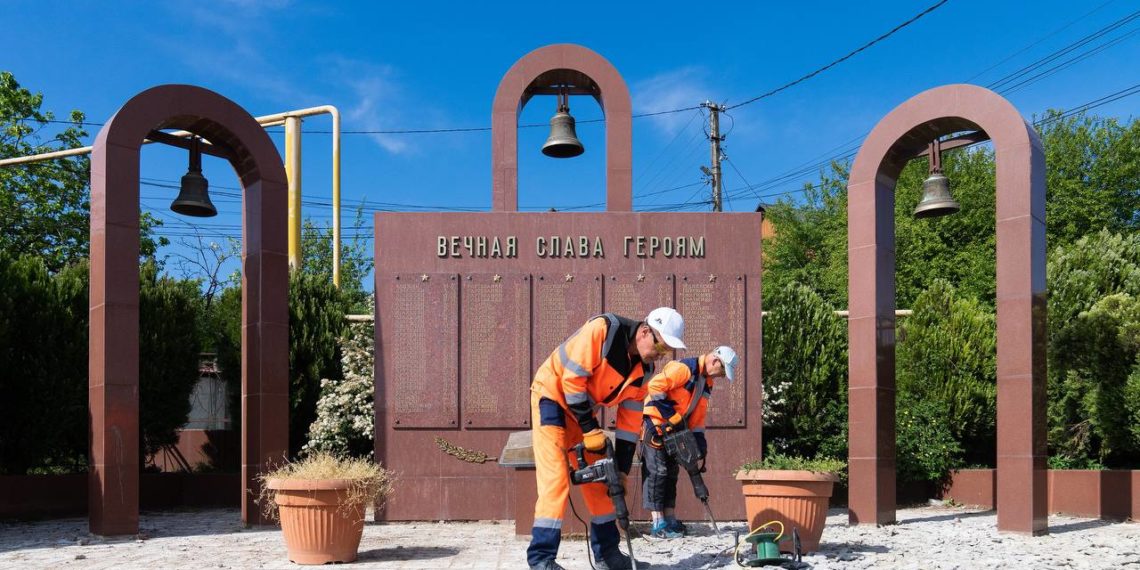 Копайгородский: в Верхнем Юрте реконструируют мемориал героям ВОВ