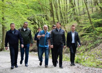 Сочинский нацпарк и Кавказский заповедник готовят к курортному сезону