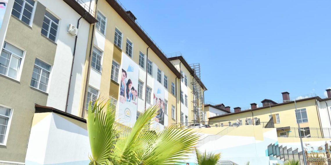 Копайгородский: на подготовку к учебному году в Сочи потратят 336 млн рублей