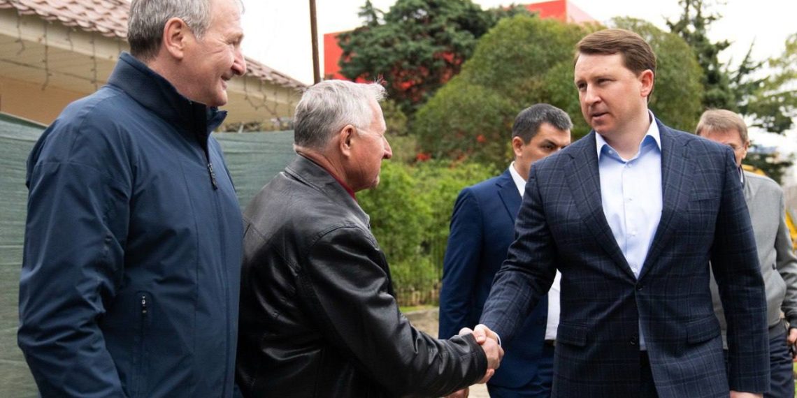 Копайгородский: на улице Победы в Сочи появятся зоны для отдыха