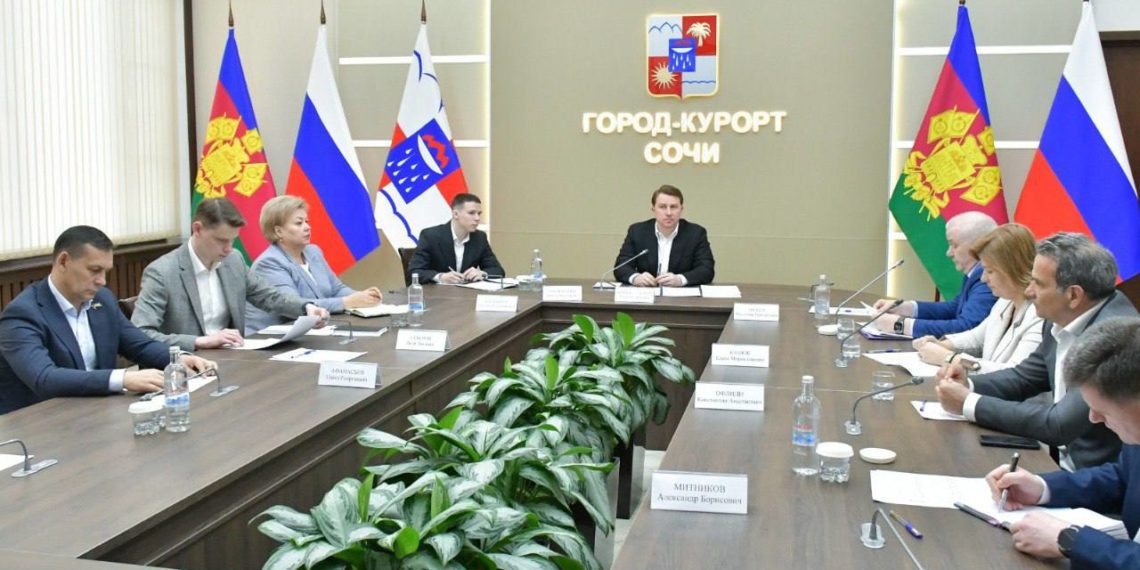 В Сочи третий раз прошел День молодежного самоуправления