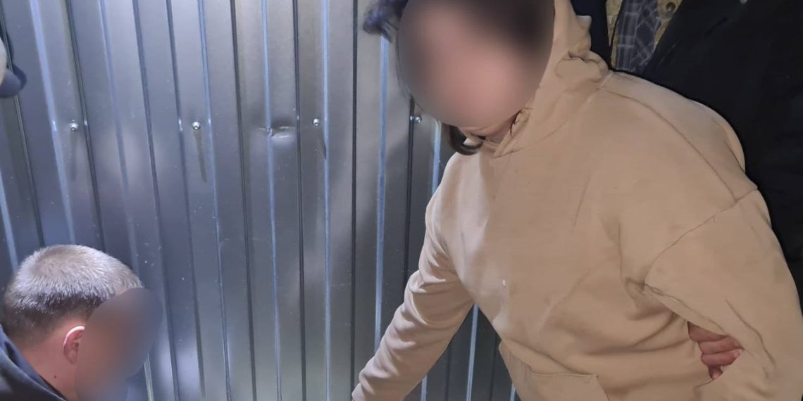 На Кубани 26-летняя девушка пыталась продать полкило наркотиков