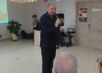 В Краснодаре автор «Николаевского бульвара» вышел на паперть с протянутой рукой