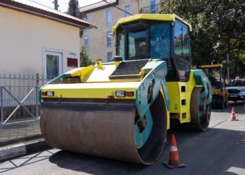 Копайгородский: в Сочи ремонтировали 43 улицы в апреле 2024 года