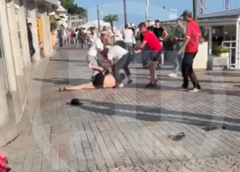 В Сочи двое мужчин подрались на набережной среди белого дня