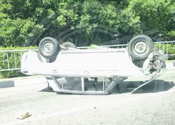 В ДТП с опрокинувшейся «шестеркой» и такси в Сочи пострадали два человека