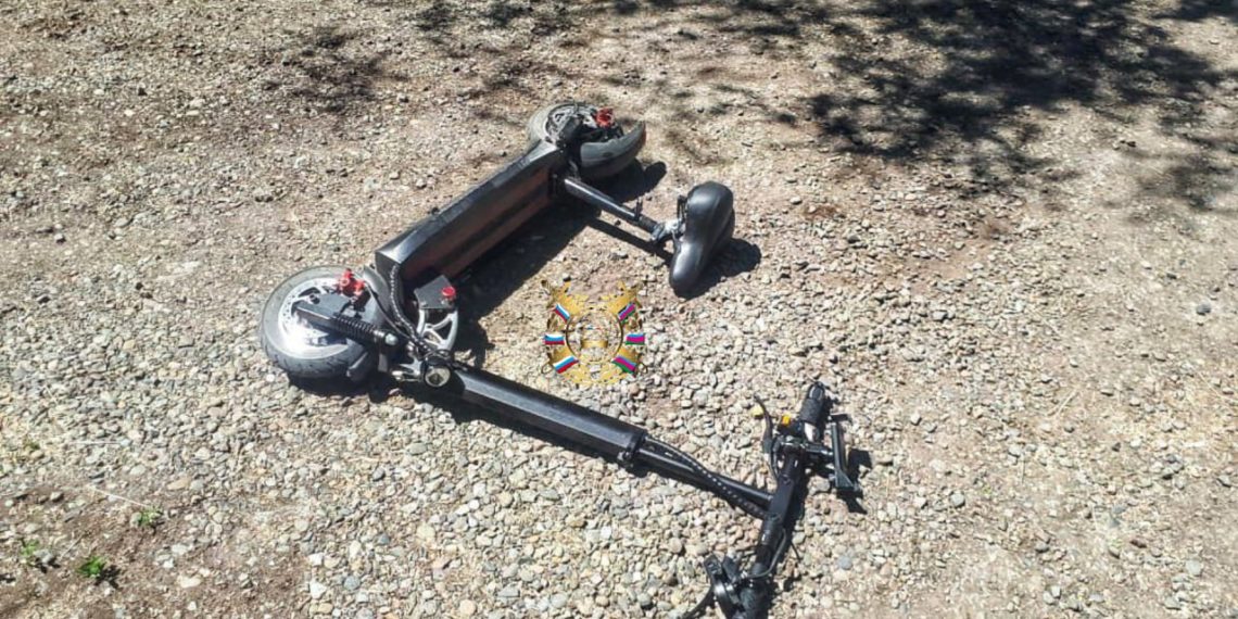 На Кубани «семерка» сбила 12-летнего подростка на самокате