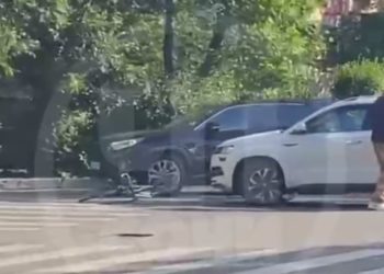 В Сочи иномарка сбила велосипедиста