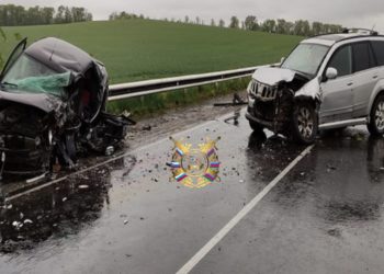 В смертельном ДТП на Кубани пострадали две женщины и трое детей