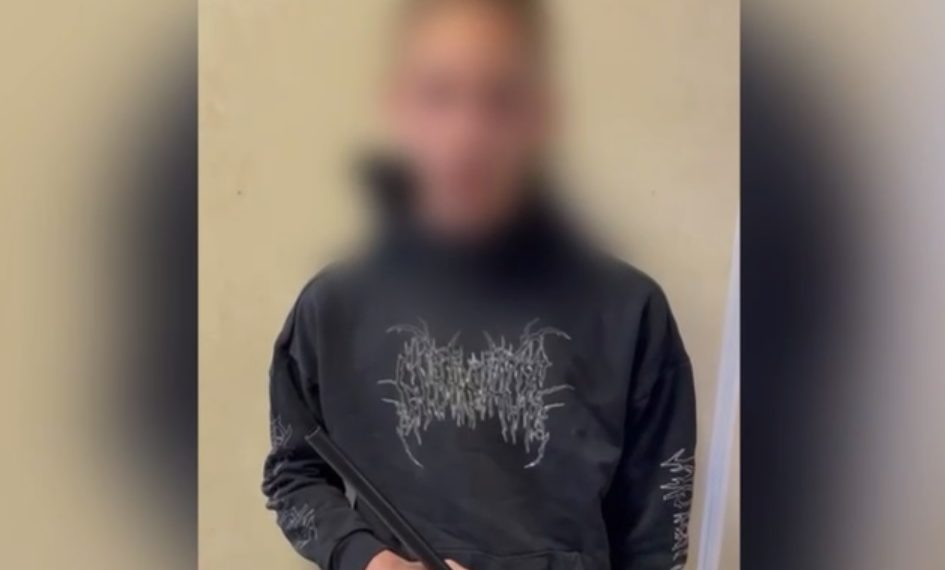 В Сочи нашли 15-летнего подростка с винтовкой, напугавшего девочку