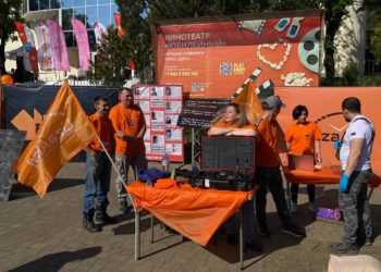 В Анапе прекратили поиски мужчины, который при ходьбе сильно размахивает руками