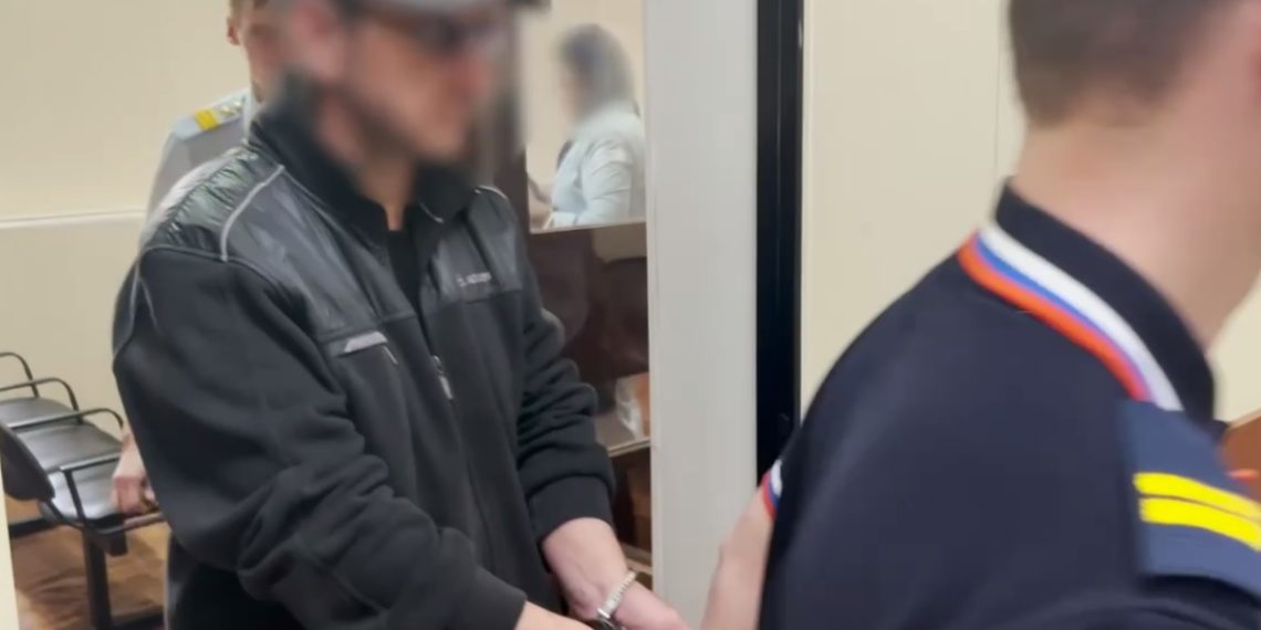 В Краснодаре пьяный крымчанин зарезал двух своих знакомых из-за ревности