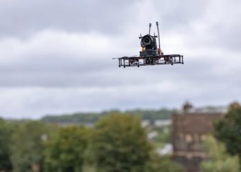 Из-за массированной атаки БПЛА в Краснодаре повреждены гражданские объекты