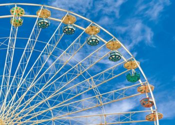 Аттракционы в парках Краснодара временно приостановят работу из-за жары