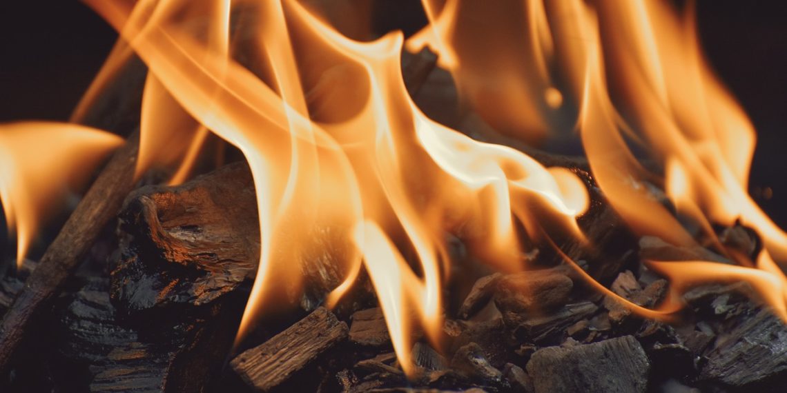 Заживо сгоревшая в Краснодаре психолог Цветкова жила одна в чужом городе