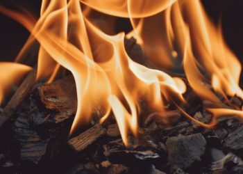 Заживо сгоревшая в Краснодаре психолог Цветкова жила одна в чужом городе