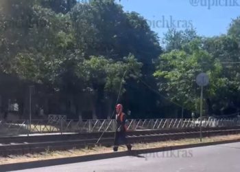 Обрыв провода парализовал движение трамваев в Краснодаре