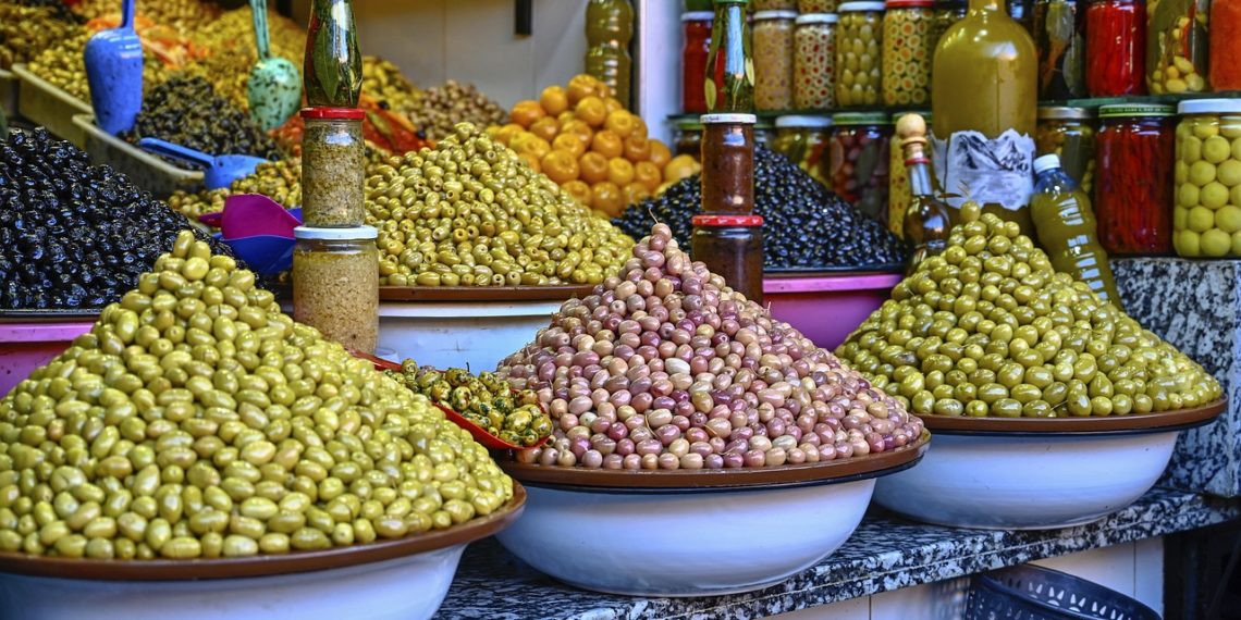 Из-за знойной жары в Краснодаре сократилось число продуктовых ярмарок