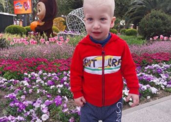 В Краснодаре с 31 мая волонтеры разыскивают двухлетнего мальчика