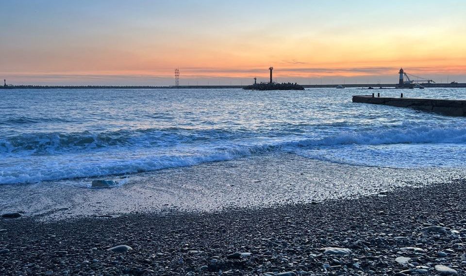 На Кубани в этот день на новой неделе асфальт начнет плавиться от жары