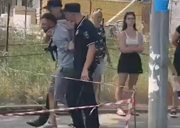 В Краснодаре на митинге против массовых отключений света произошли задержания