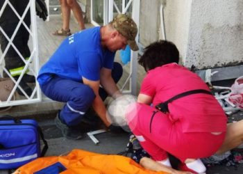 В Новороссийске женщина с деменцией упала с третьего этажа