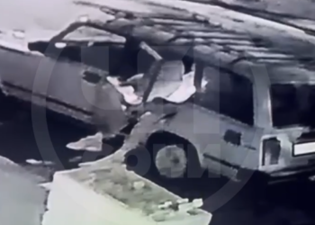 В Сочи мужчина присел в чужую машину и поджег ее