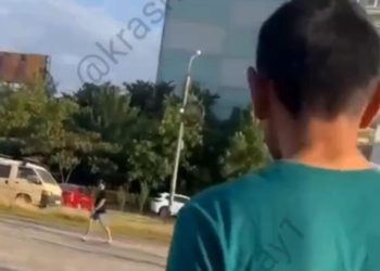 В Краснодаре потенциальный педофил хватал девочек за руку и пытался обнять