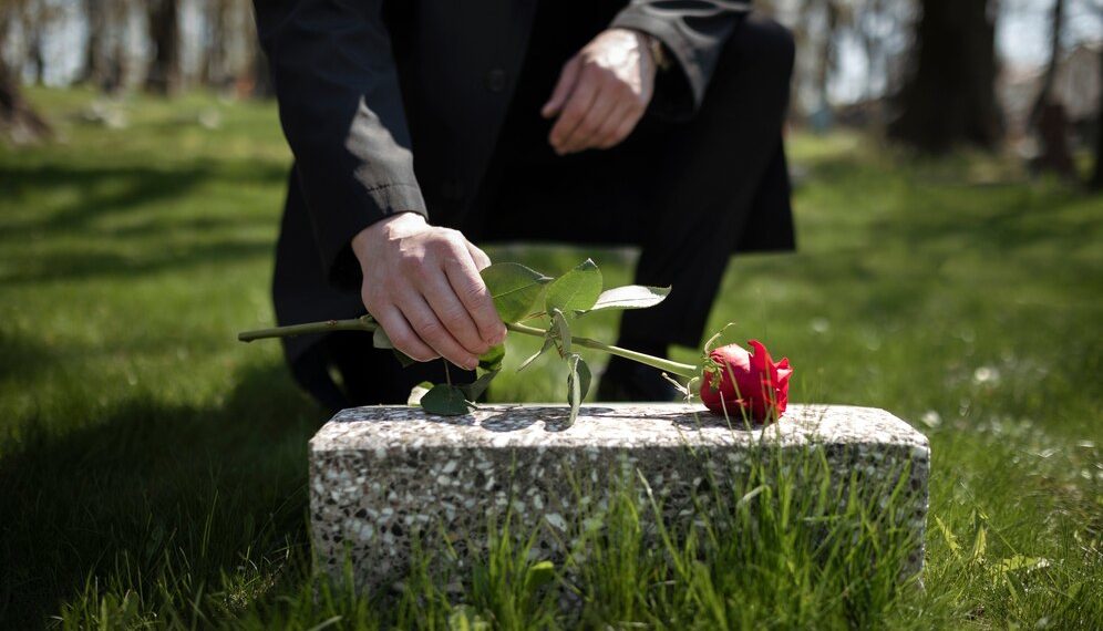 В Краснодаре эксгумировали тело офицера с целью перезахоронения на малой родине